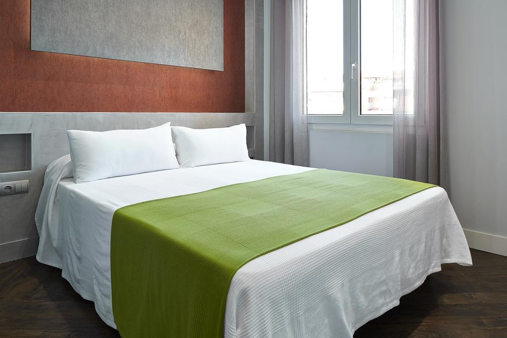 Gaudint Barcelona Suites Exterior photo