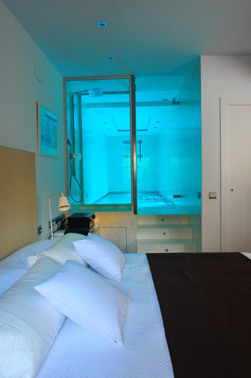 Gaudint Barcelona Suites Exterior photo